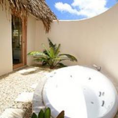 Little Polynesian, Cook Islands Wedding Venue 4